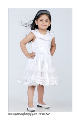 2 shootsnshoots.com-m.-9810615005.JPG