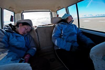 Aldri and Alissa catchin some z's.