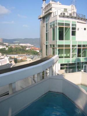 Chung Hom Kok - House E