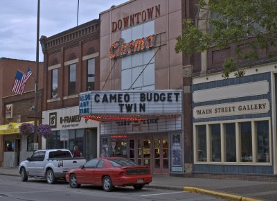 Eau Claire WI Twin Theatres