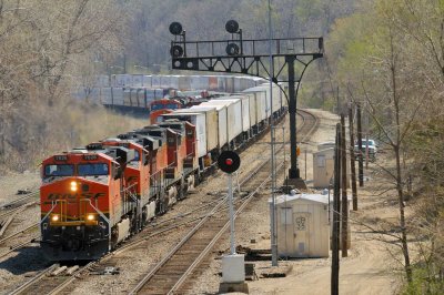 Westbound BNSF 7626