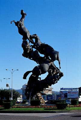 287 030403 Statue, Vigo.JPG