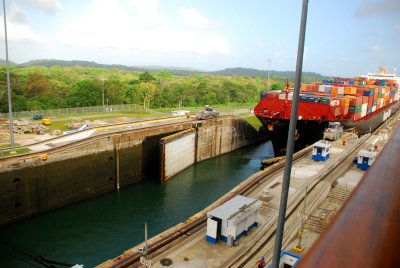 Transiting the Panama Canal 21 January 2008 3 Gatun Locks