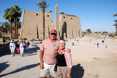 Rene and Dave at the Luxor Temple 8.4.2008
