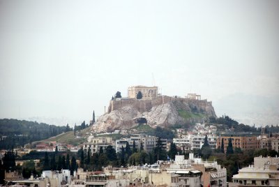 The Acropolis dominates the Athenian landscape 11.4.2008