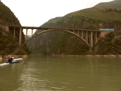 Entrance to the Lesser Gorges 2.jpg