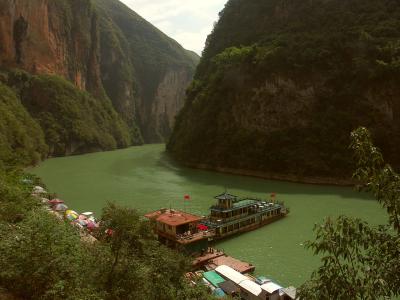 Emerald Gorge one of the Lesser Three Gorges.jpg