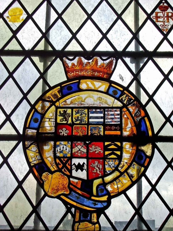 Garter insignia St Johns Chapel
