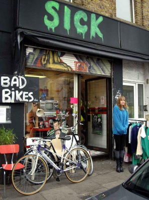 Who shops here?