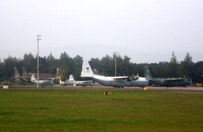 Philippine Air Force C-130s, L-100 #3946 & Nomads in Mactan