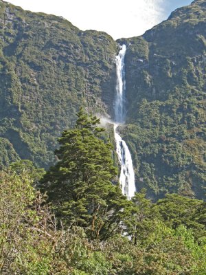 SUTHERLAND FALLS