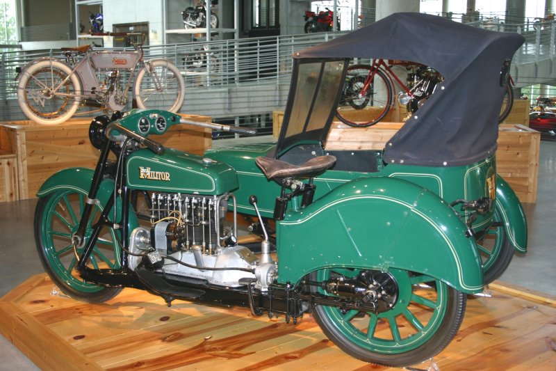 4-cylinder Militor