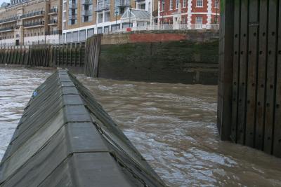 Approaching Limehouse Lock from downstream