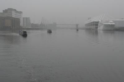 Returning from the pontoon dock (Royal Victoria Dock)