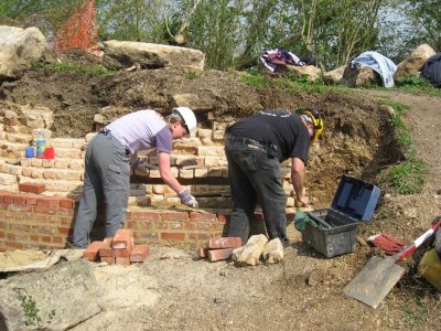 Nigel and his apprentice continue with their wing wall
