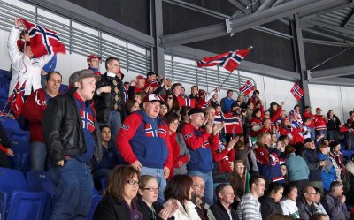 Norway fans behind us