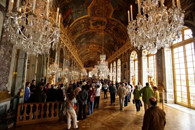 Les Chateaux de Versailles - Hall of Mirrors (F0033)