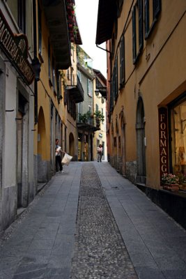 I0015_YN6Y7587-01.jpg