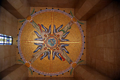 L0005_YN6Y5210-01.jpg