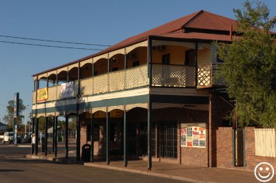 DSC_9090 Cobb  Co Hotel St George.jpg