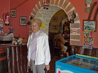 Anne at El Riego.JPG