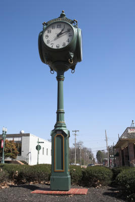 townclockIMG_0460-01.jpg