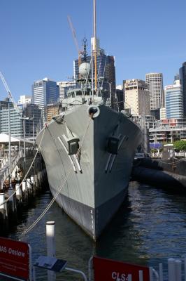 HMAS Vampire