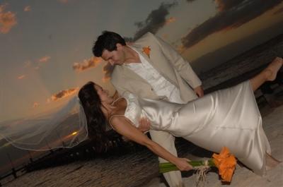 Alex and Christine, January 14th, 2006, Zama Beach