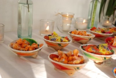 Personalized mexican bowls with candies, Photo by Cecilia Dumas, www.ceciliadumas.com