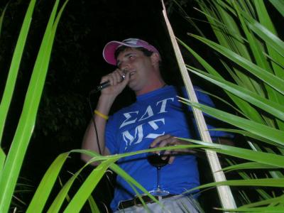 unknown singer got the microphone