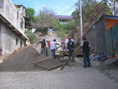 g3/80/578580/3/54890988.picofbuildinginJanAJanuary2006056.jpg