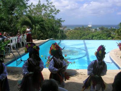 The pool and the Windstar in the background