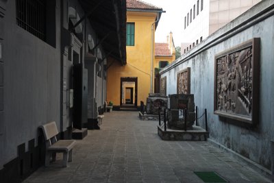 Entry to Hanoi Hilton