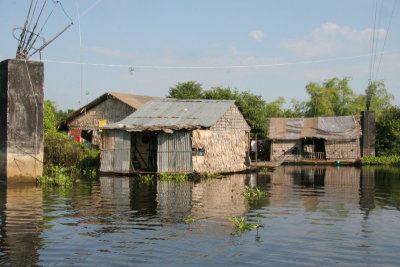 Homes on Tonle Sap