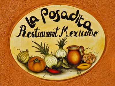 La Posadita Sign