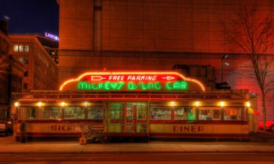 Mickeys Diner, St. Paul.jpg