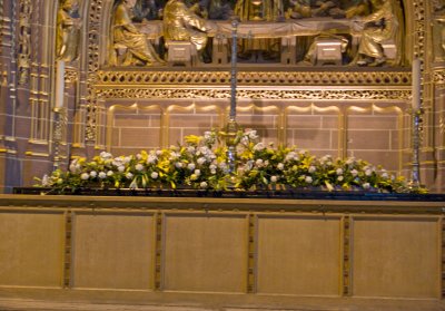 Easter altar flowers