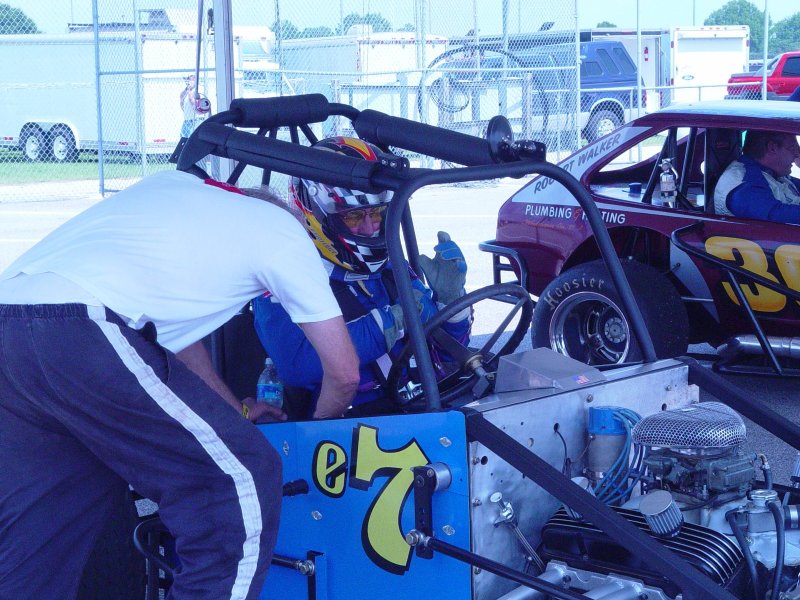 CAR OWNER/BUILDER RICH HOFFMAN ADJUST MY BELTS FOR ME