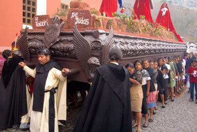   The Anda, a hardwood float weighing between 3,000 and 7,000 pounds, is the centerpiece of each Procession.