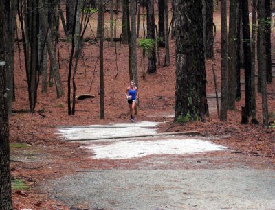 up the trail to the start/finish