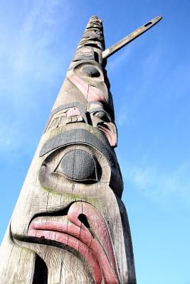 Totempole by the waterfront