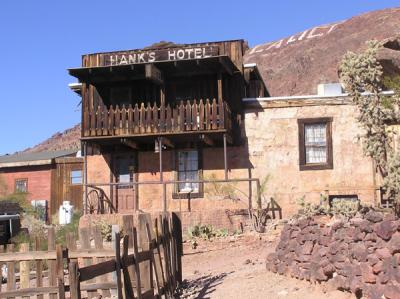 Calico Hank's Hotel