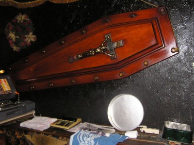 Le Cercueil Bar