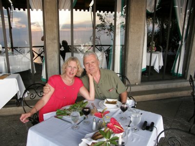 Wonderful dinner at Villa Caletas.JPG