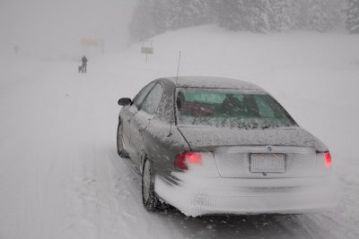 Heavy Snow Fall on Wolfe Creek Pass
