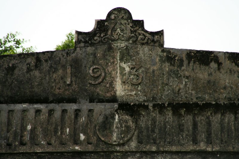 1931