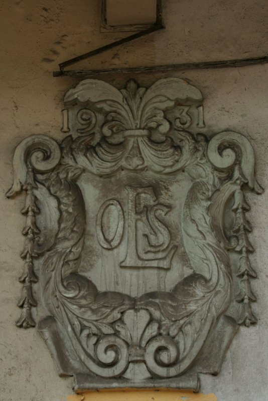 1931