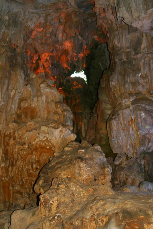 Ha Long Bay, cave