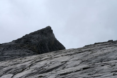 Climbing Mount Kinabalu - the final bit