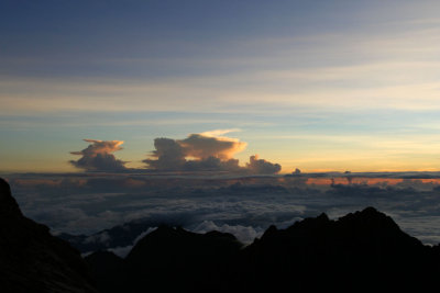 Climbing Mount Kinabalu - at sunrise